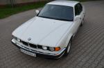 BMW 740i 1992 года (UK)